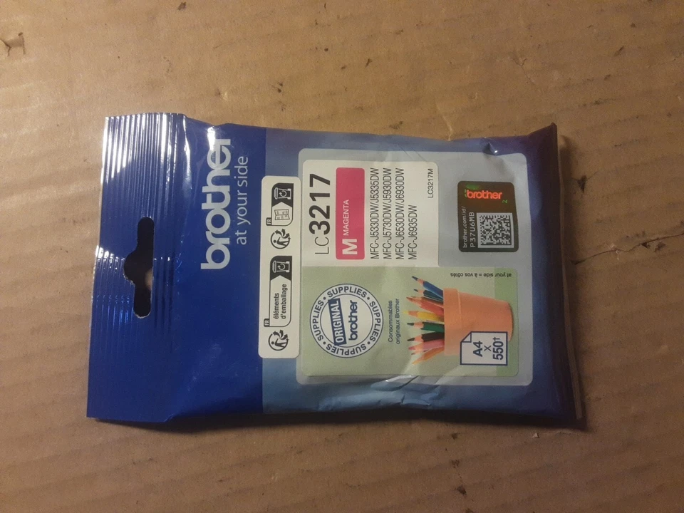 Genuine Brother Boxed LC3217 Magenta Ink Cartridge For MFC-J5330DW MFC-J6935DW - Image 2 of 4