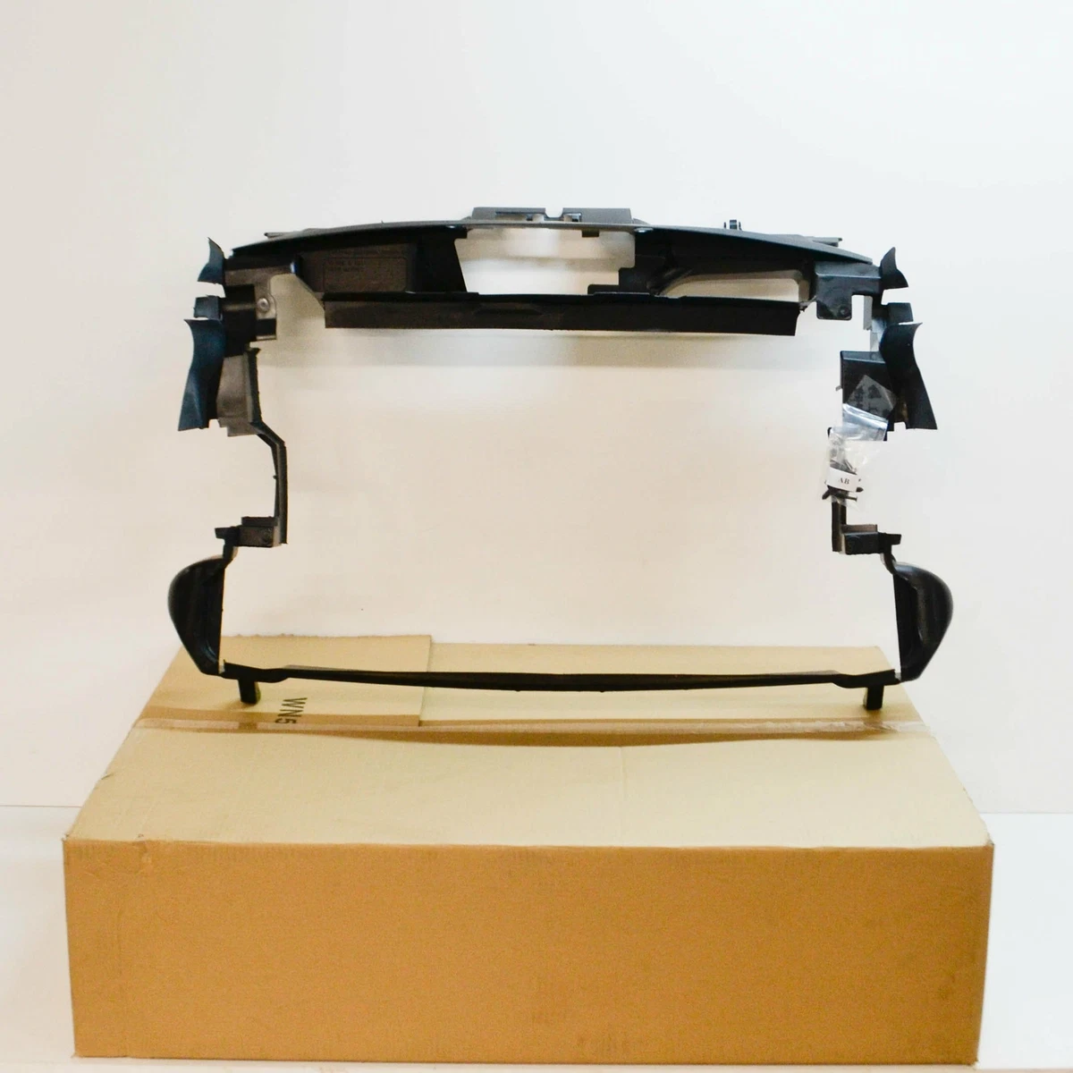 MERCEDES-BENZ A W169 Radiator Air Baffle A1695050130 NEW GENUINE  