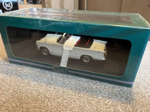 Modelos 1/18 CULT Triumph Vitesse 2 litros MKII. Como nuevo y en caja - Imagen 17 de 17