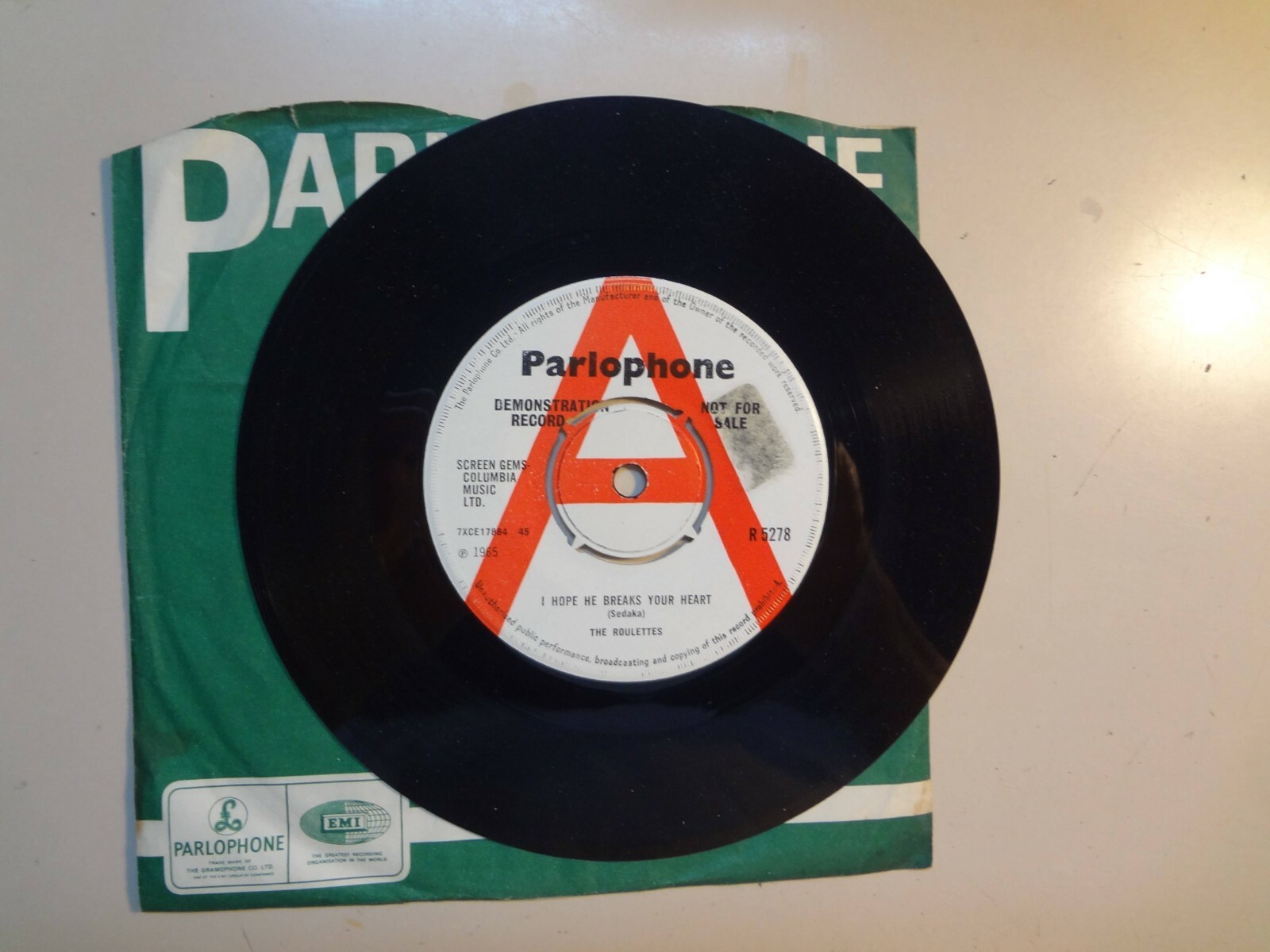 ROULETTES:(w/Ballard)I Hope He Breaks Your Heart-U.K.7