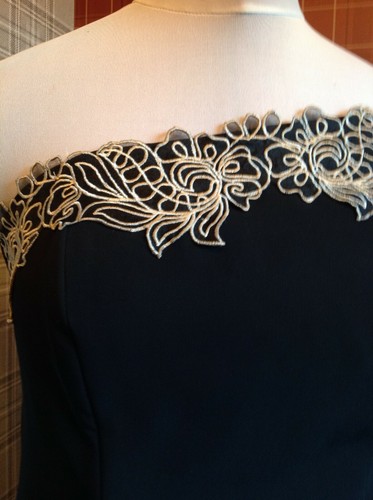 PRINCIPLES Vintage - Sml Größe 12 trägerloses Bleistiftkleid schwarz mit Ausschnitt - Bild 2 von 4