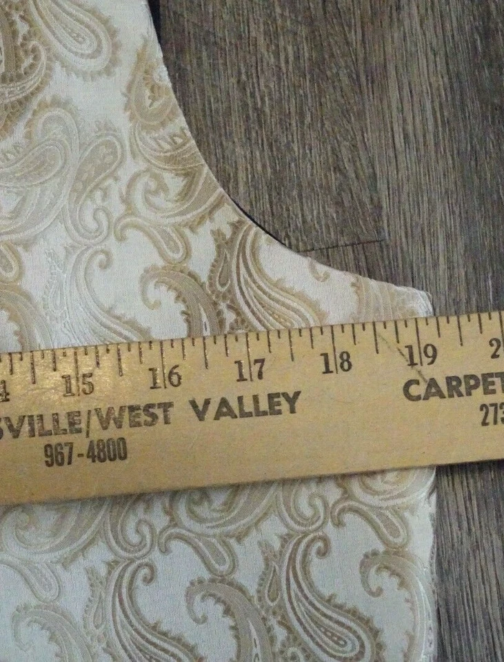 Brand Q Vest Mens  Small Ivory w/ Black Paisley Dress Tux Tuxedo Suit Formal - Image 4 of 4