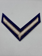 Chevron aviateur leader de l'armée de l'air pakistanaise avec 1 bande marron et blanche sur bleu