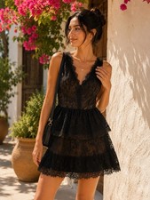 BCBGMAXAZRIA Black Floral Lace Lined Zip V-Neck Sleeveless Mini Dress S