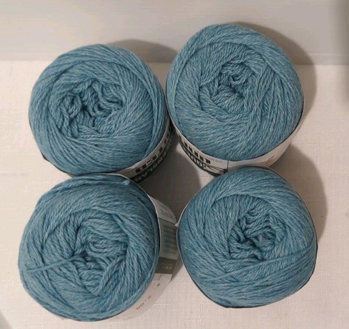 Queensland Collection United Lamb's Wool & Cotton 50g Balls x 4 Robins Egg Color - Picture 3 of 8