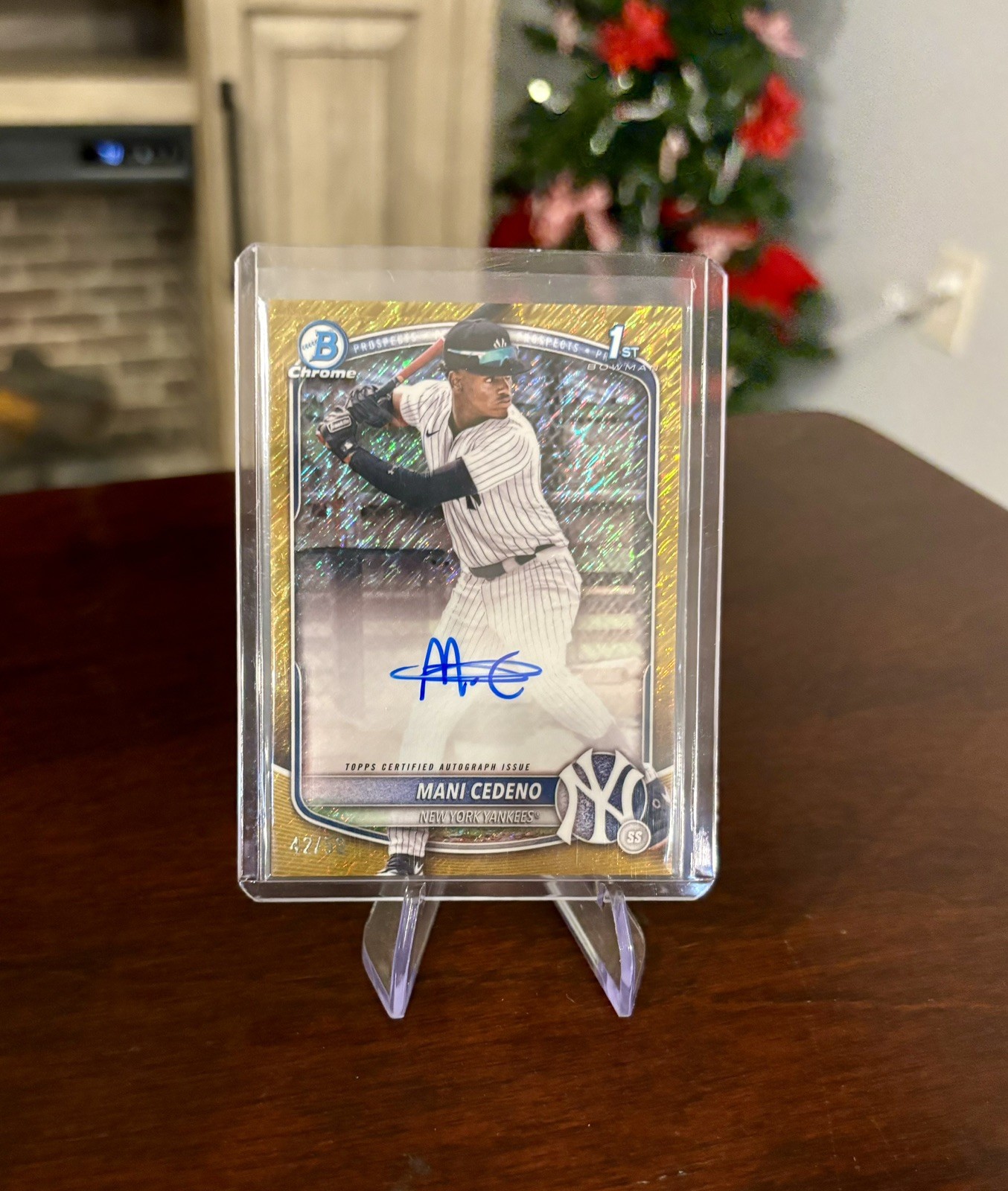 Mani Cedeno Auto Gold Shimmer Refractor 1st 42/ 50 2025 Bowman Chrome YANKEES