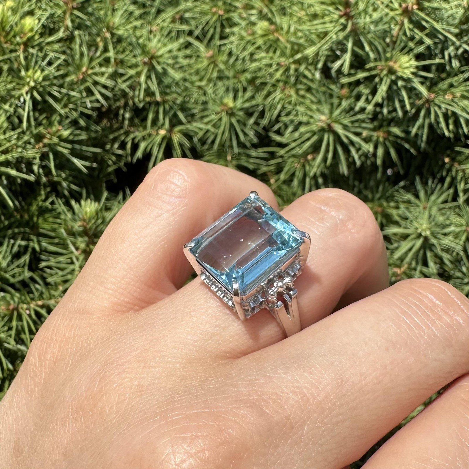 Vintage Platinum Nice 8ct Rectangular Step Cut Aq… - image 8