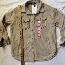 Member Mark Women s Tan Shacket Small NWT Button Pockets Soft