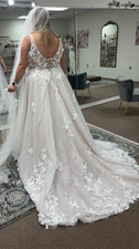 Pre-Owned Size 26 Wedding Dress
