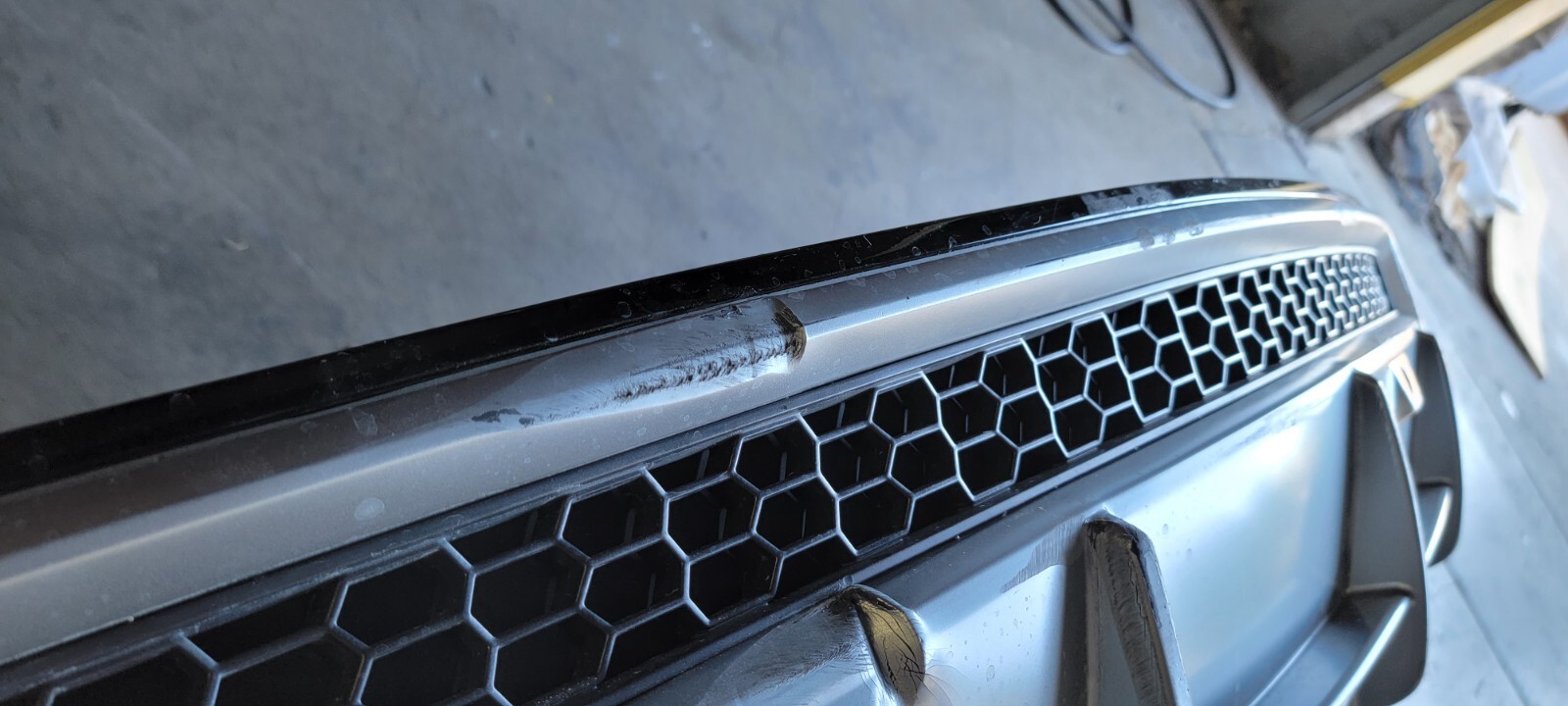 LAMBORGHINI URUS REAR BUMPER LOWER SECTION OEM 4ML807301