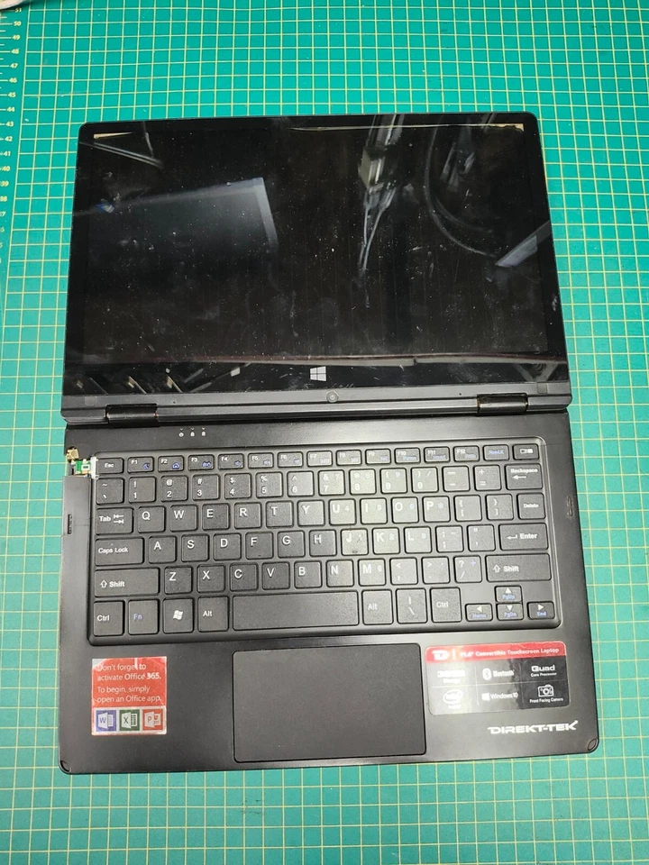 PEÇAS DE LAPTOP Direct-Tek DTTAB2IN1-116-1-BK 11,6" TELA SENSÍVEL AO TOQUE - LIGA / PEÇAS - Imagem 2 de 4