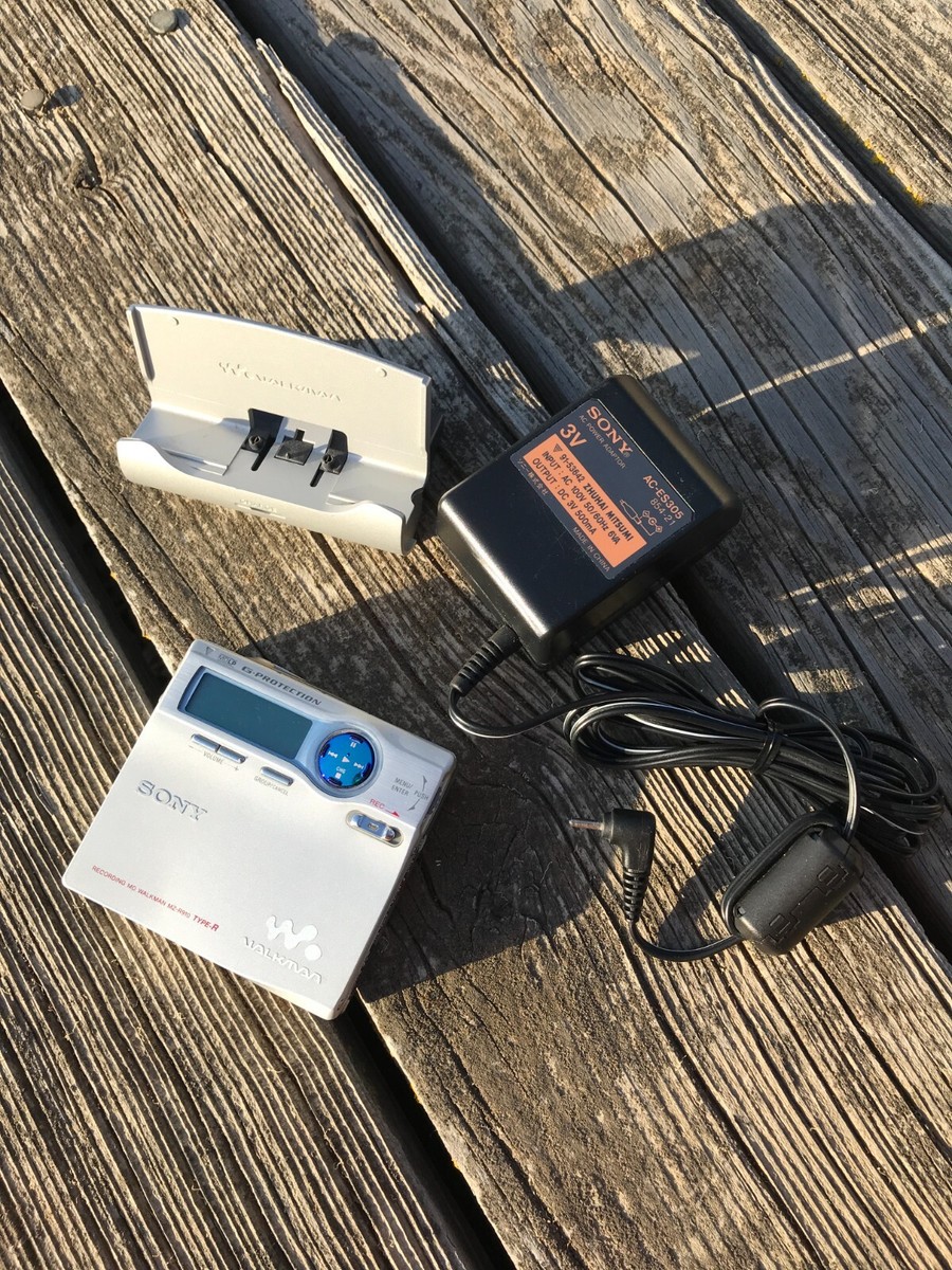 Sony MZ-R910 MiniDisc MD Walkman Silver W/ Cradle | eBay