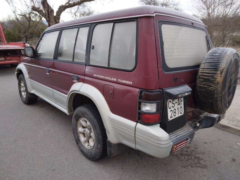 Grilletto Anteriore MITSUBISHI MONTERO V20/V40 1997 - Ref MR391858 / 9008014, Occasion