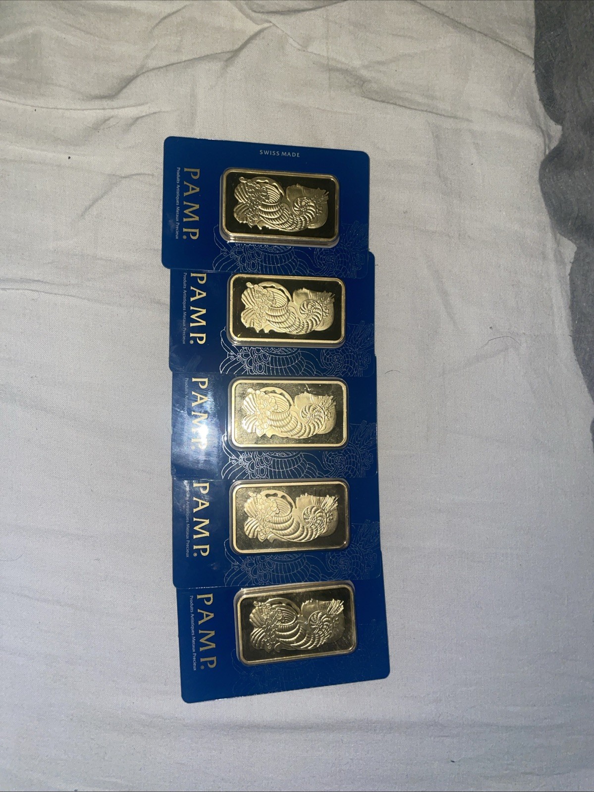 Picture 1 of 1