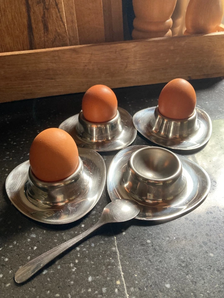 Coquetiers x 4 en inox style Alessi, triangulaire, space âge, 1970 - Photo 3/4