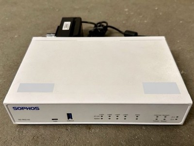 Mehrere Sophos SD-RED 20 Rev1 VPN Gateway UTM XG/XGS Netzteil Unlock-Code weiß