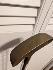 NORTHWESTERN Model BR50 BRASS PUTTER Made In USA RH 35"