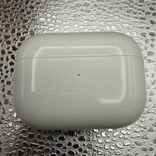 AirPods Pro 2nd Generation USB-C Magsafe Charging Case Replacement A2968 - VGC