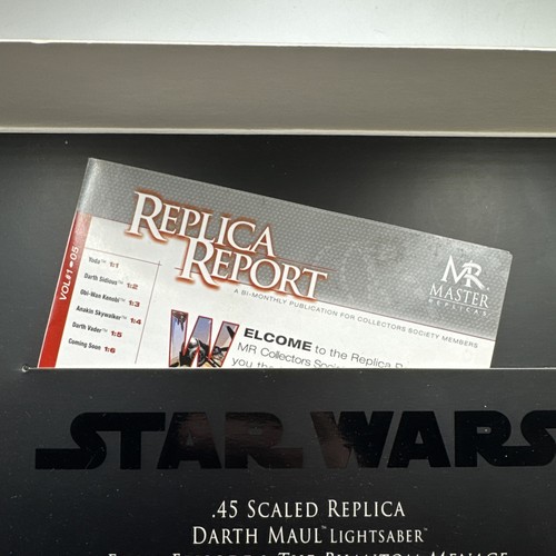 Master Replicas Darth Maul 0.45 Lightsaber Collectors Society SW400 - Picture 2 of 9
