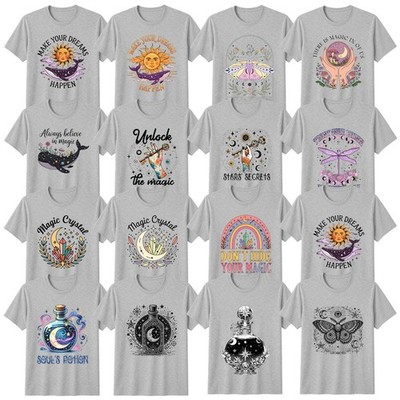 Boho Celestial Fantasy T-Shirt Mond und Sterne Himmlisches Geschenk