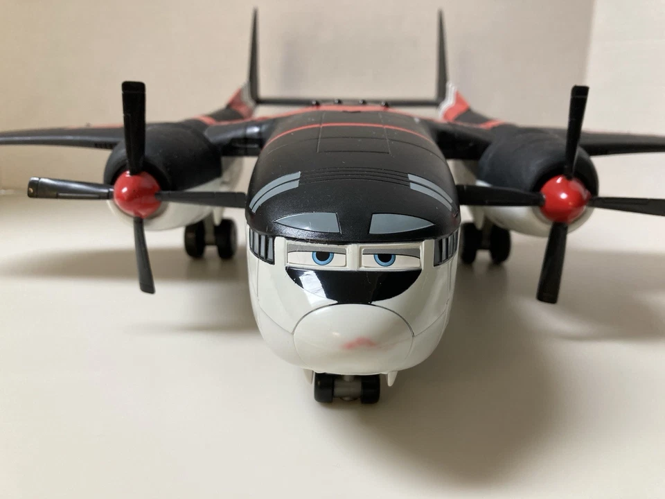 Disney Planes Fire & Rescue Cabbie Cargo Plane PPF 51 Transporter 2013 Mattel - Image 3 of 4