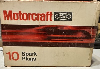 Original Vintage BOX OF 10 Autolite MOTORCRAFT Ford AT8 SPARK PLUGS Use Display