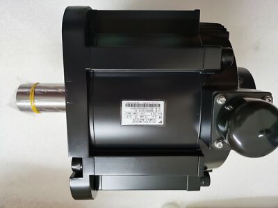 NEW Yaskawa SGMGV-30D3C2F Servo Motor Expedited Shipping SGMGV30D3C2F