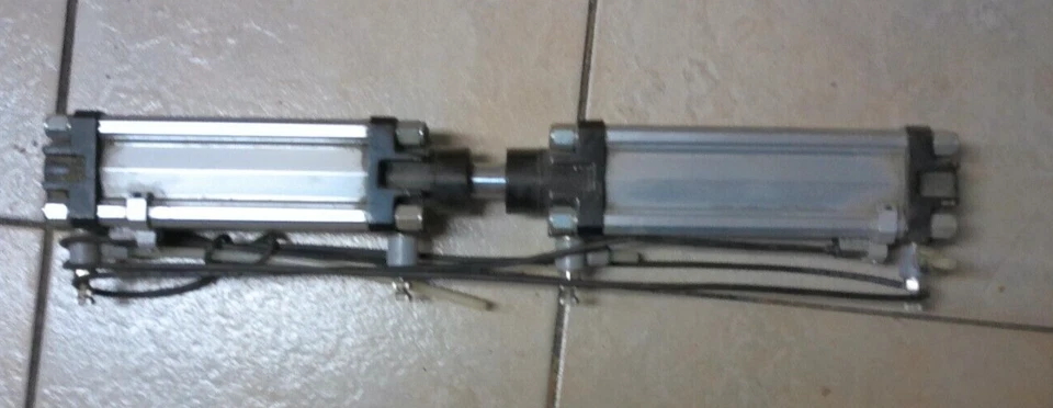 CILINDROS PNUEMAX DUAL 1319.50.100.120.D, 120+100 tiempos Foto 2 de 3