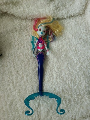 Monster High 11 Doll Mattel Great Scarrier Reef Glowsome Ghoulfish Lagoona Blue Ebay