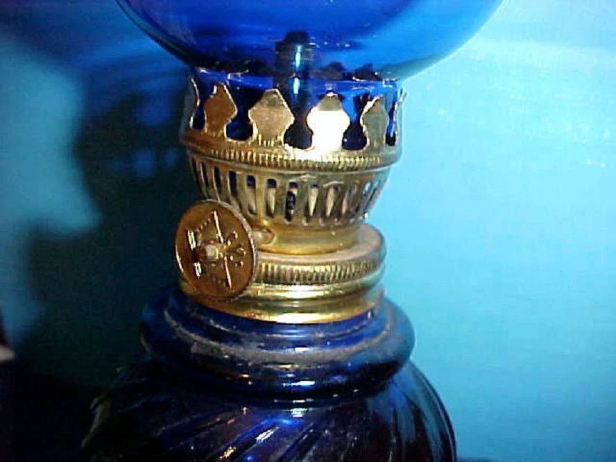 Cobalt blue oil lamp deals