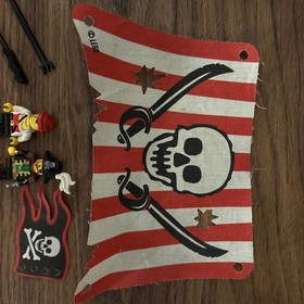 LEGO Pirates: Cross Bone Clipper (6250) - Incomplete Ship Only