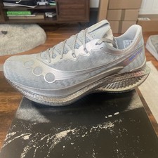 MINTED NY x SAUCONY ENDORPHIN PRO 5 Silver Me...