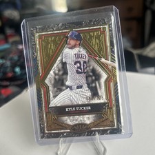 2025 Topps Tier One KYLE TUCKER #62 Gold Foil 082/125 Chicago Cubs