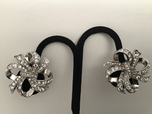 Vintage Earrings KENNETH J LANE KJL for AVON 1990s Large Crystal Bows Preowned - Picture 2 of 5