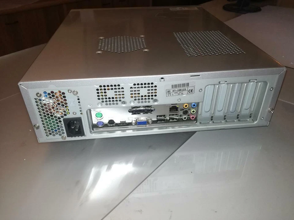 Pc Orizzontale Amd Athlon 64 X2 D.C. 4600+ 2.40GHz Ram 2Gb Hd 160 Windows 7 Prof - Immagine 2 di 4