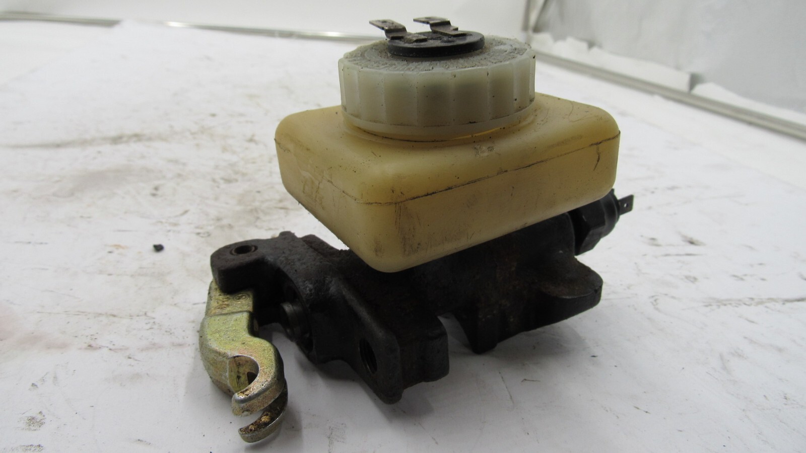 1975 BMW R90/6 R90 Airhead Brake Master Cylinder Single Disc eBay