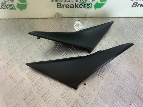 HONDA CBR600 CBR 600 RR LEFT AND RIGHT SIDE TRIM  YEAR 2003-2004 CMB1086) - Picture 1 of 4