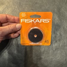 10 pieces, FISKARS Rotary Cutter Blade, 45 MM, 1 Blade (B49)
