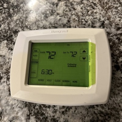 Honeywell RTH8500D1005 7-Day VisionPRO 8000 Touchscreen Programmable Thermostat