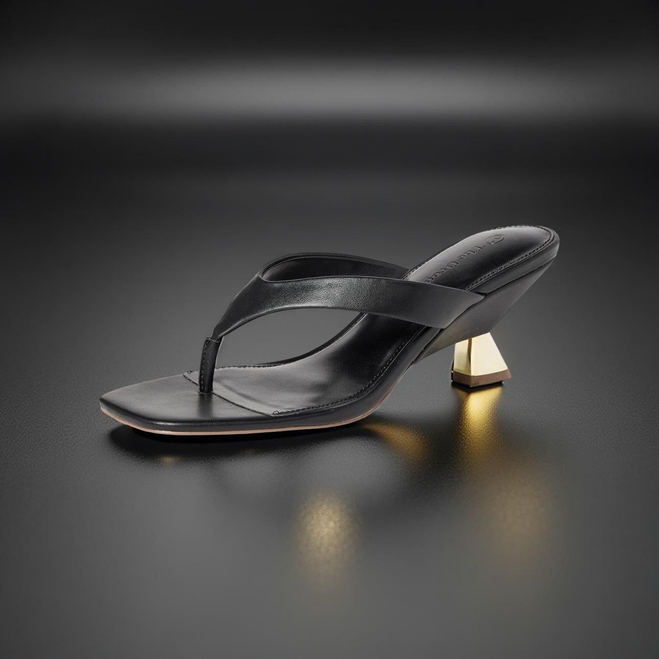 The Drop: Women?s Chunky Heel Thong Sandal, Black Womens Shoes , Size 5
