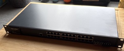 TP-Link 24 Port Gigabit L2 Switch  T2600G-28TS JetStream (TL-SG3424)