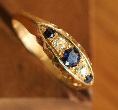 18kt antiker Ring 1920 massiv Gelbgold Saphire & Diamanten Größe L gereinigt