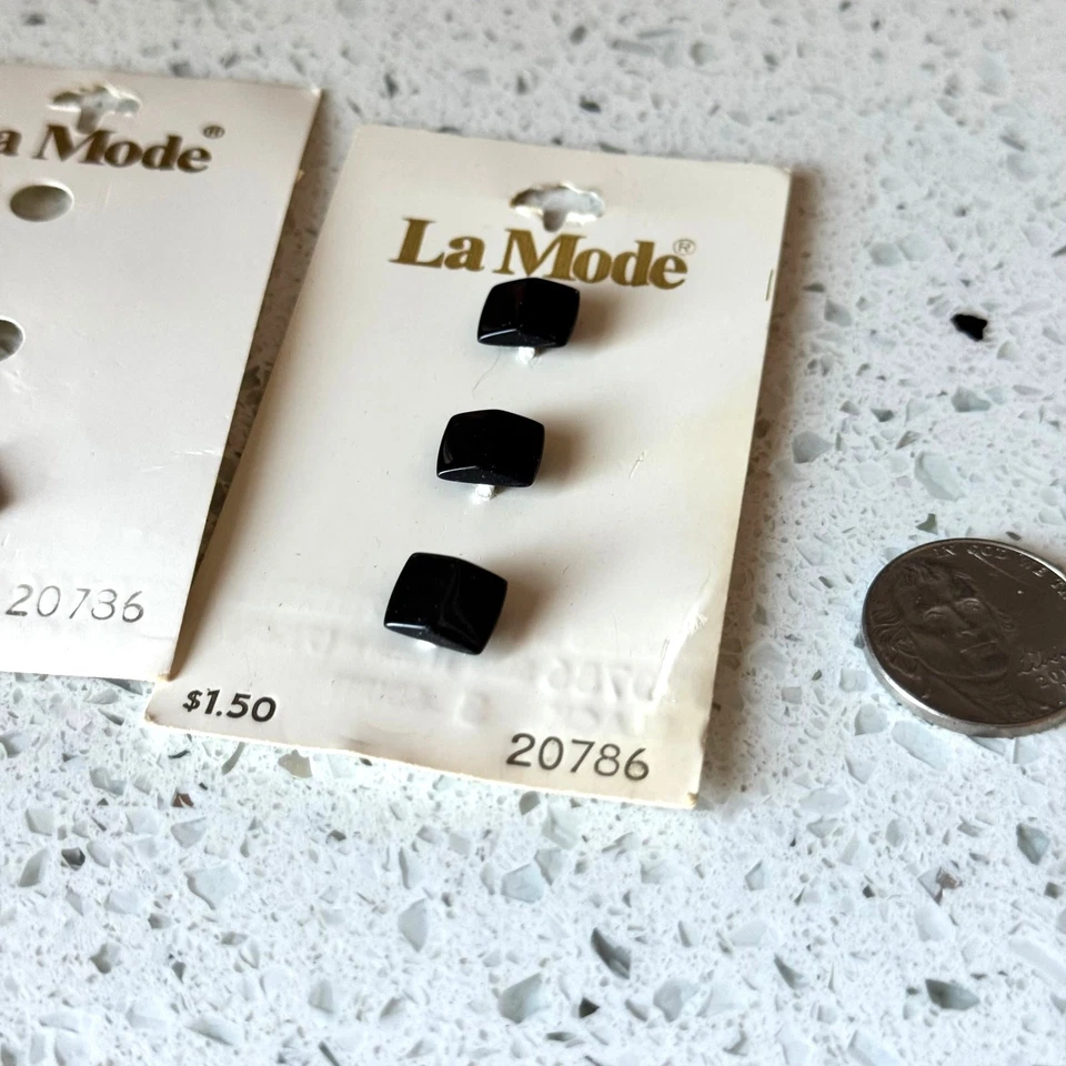 4 NEW Vintage 80s La Mode 7/16" Black Shank Square Sewing Buttons On Card JAPAN - Image 2 of 4