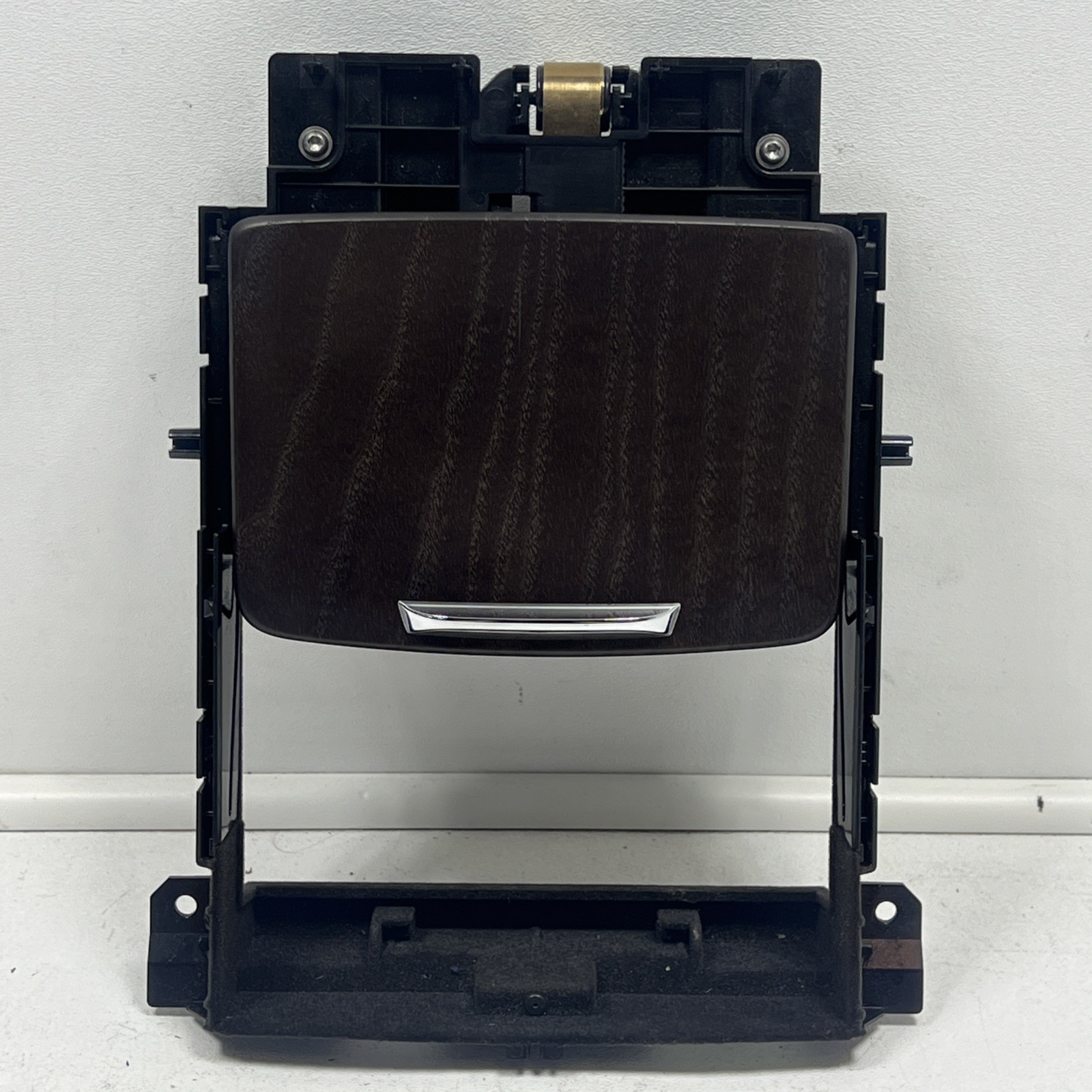 17-20 Maserati Levante M161 Center Console Storage Ash Tray Wood OEM 670048847