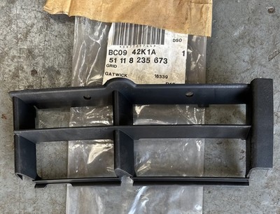 BMW 5 E39 Front Bumper Left Lower Grill 51118235673 New Genuine
