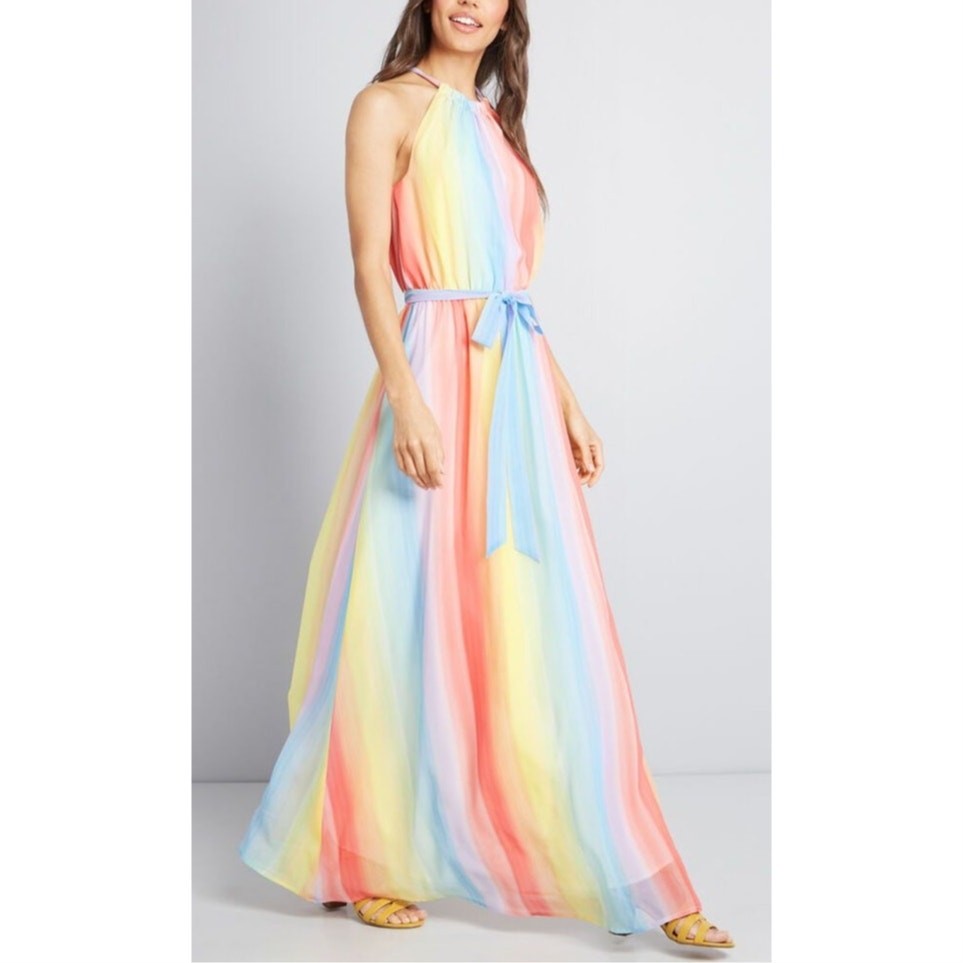 green emerald velvet dress Vibrant Ruffle Detail Sleeveless Ankle-Length Summer Dress main image 0
