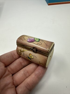 Vintage PV Limoges Peint Main Sewing Trinket Box