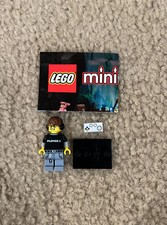 Video Game Guy Lego Minifigure 71007 Series 12 -complete