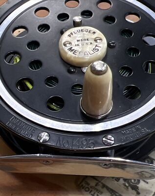 フルーガーメダリスト　1495 USA Vtg Pflueger Medalist No. 1495 Fly Reel w/Diamolite Line