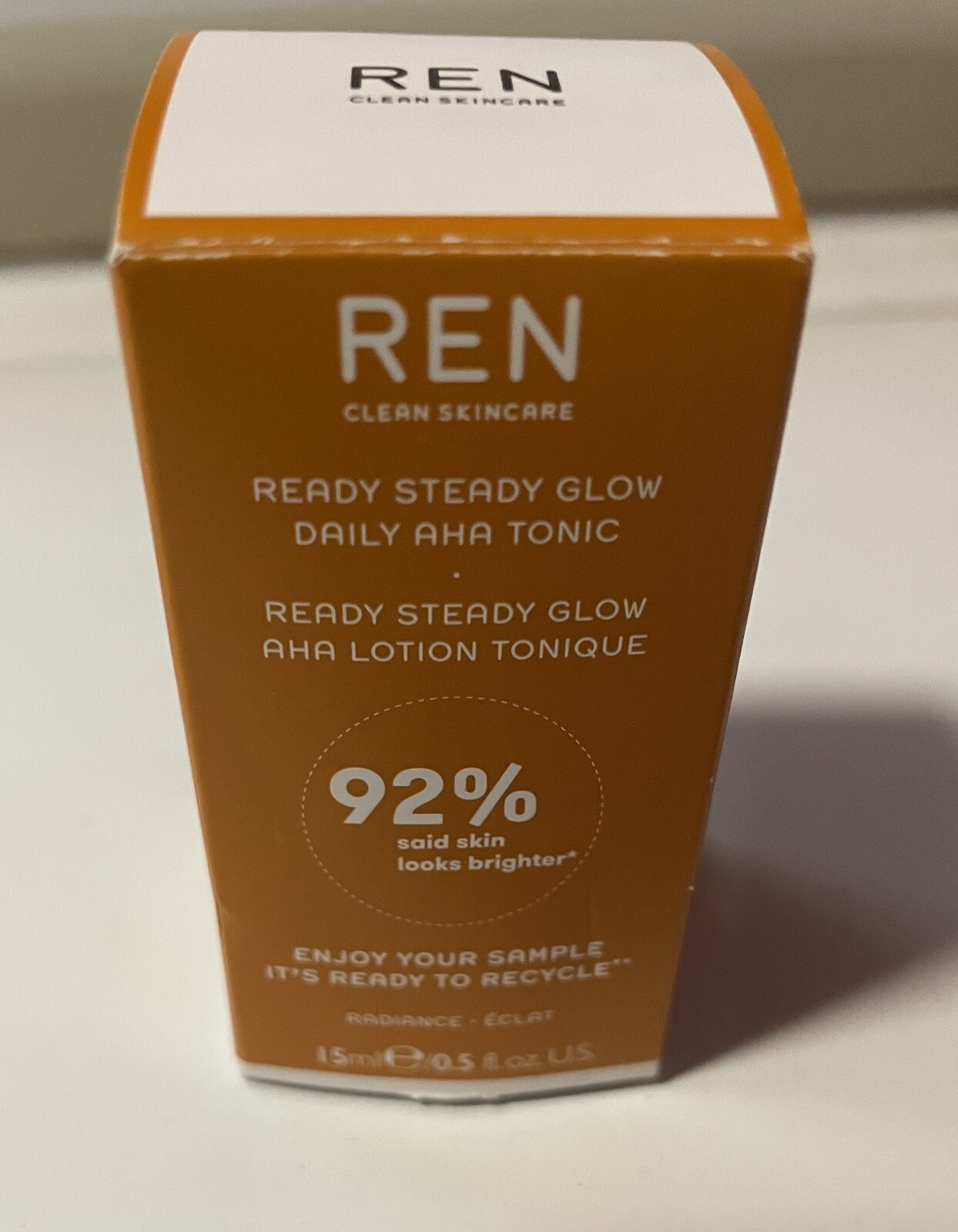 R. E. N. clean skincare Ready Steady Glow .daily AHA Tonic